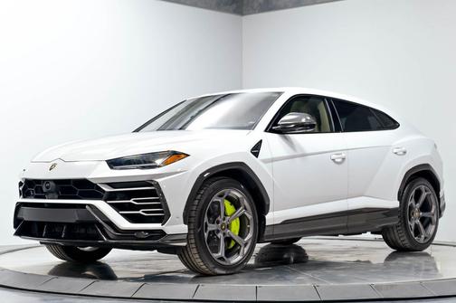Bianco Icarus Metallic 2020 Lamborghini Urus 4D Sport Utility