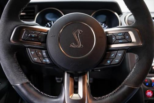 2016 Ford Shelby GT350 Base