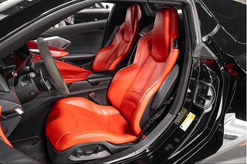 2022 Chevrolet Corvette Stingray w/2LT