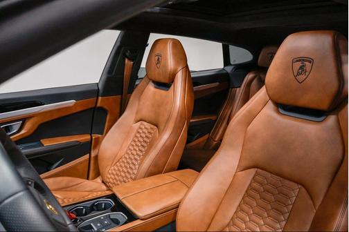 2019 Lamborghini Urus 4D Sport Utility