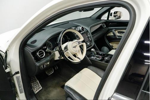 2020 Bentley Bentayga V8