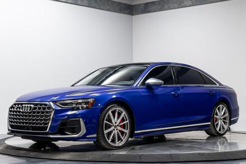 2023 Audi S8 4.0T