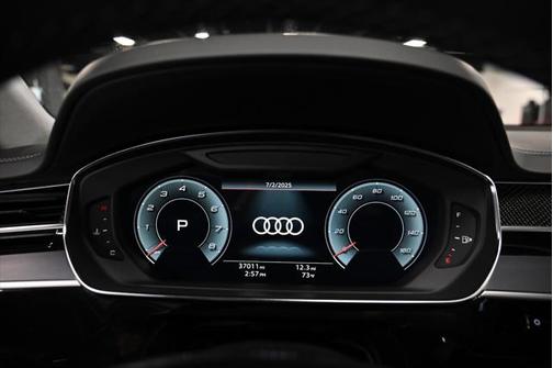 2022 Audi S8 4.0T
