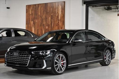 2022 Audi S8 4.0T