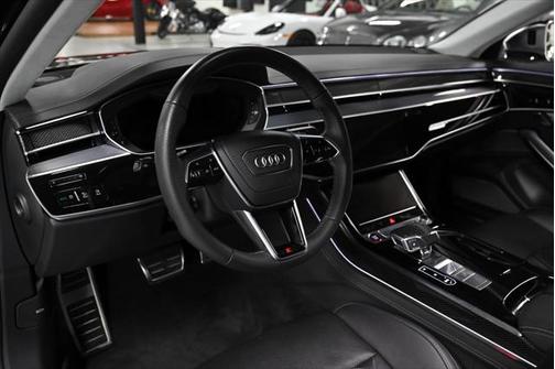 2022 Audi S8 4.0T