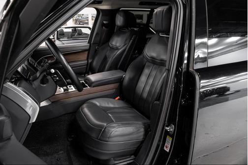 2023 Land Rover Range Rover Autobiography