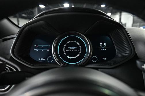 2018 Aston Martin DB11 Base