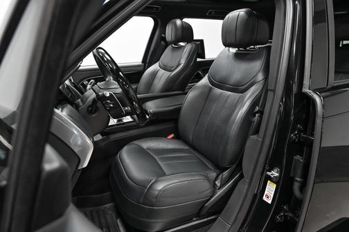 2023 Land Rover Range Rover P530 SE