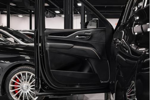 2023 Cadillac Escalade Sport Platinum