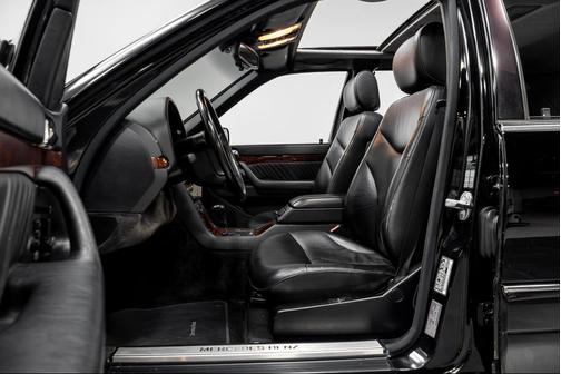 1996 Mercedes-Benz S-Class S 500 Base