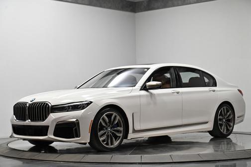 2022 BMW M760 xDrive