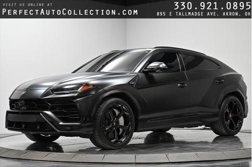 2019 Lamborghini Urus Base