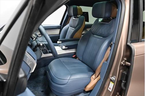 2023 Land Rover Range Rover SV