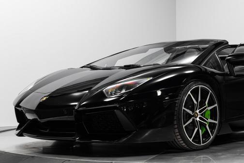 2015 Lamborghini Aventador LP700-4