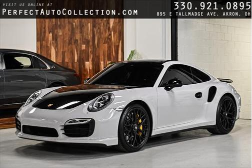 2015 Porsche 911 Turbo S