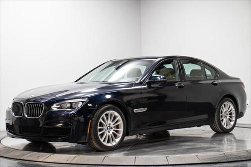 2015 BMW 750 i xDrive