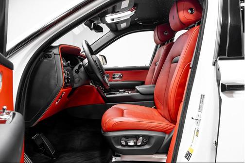 2021 Rolls-Royce Cullinan Black Badge