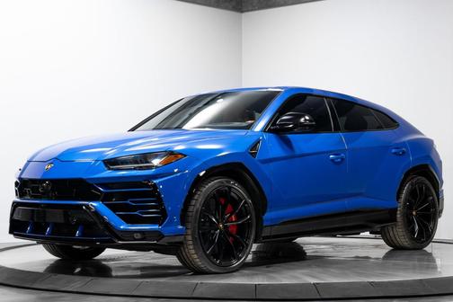 2019 Lamborghini Urus Base