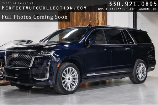 2022 Cadillac Escalade ESV Sport