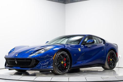 Blu Tour de France Metallic 2019 Ferrari 812 Superfast Base