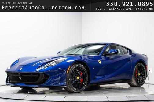 Blu Tour de France Metallic 2019 Ferrari 812 Superfast Base