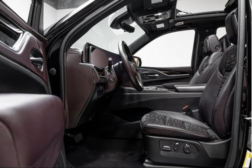 2022 Cadillac Escalade Sport Platinum