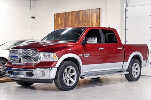 Deep Cherry Red Crystal Pearl Coat/Bright Silver Metall 2014 RAM 1500 Laramie