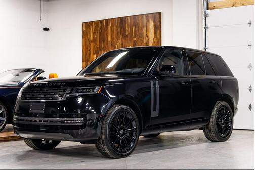Santorini Black Metallic 2024 Land Rover Range Rover P530 SE