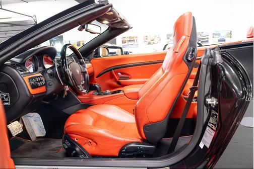 Nero Solid 2018 Maserati GranTurismo Sport