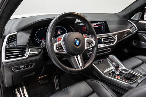 2022 BMW X5 M Base