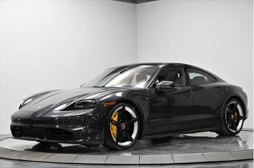 2021 Porsche Taycan Turbo S