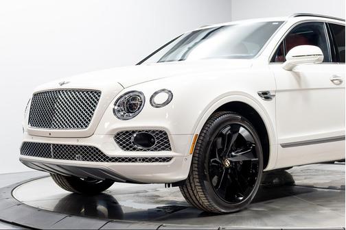 Glacier White Solid 2020 Bentley Bentayga V8