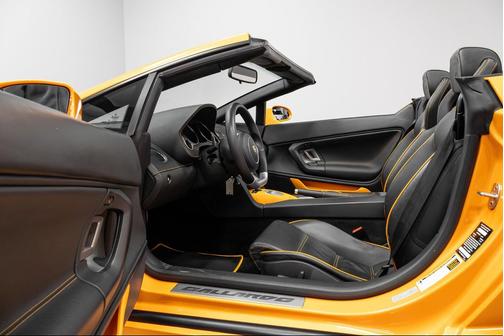 2008 Lamborghini Gallardo 2D Convertible