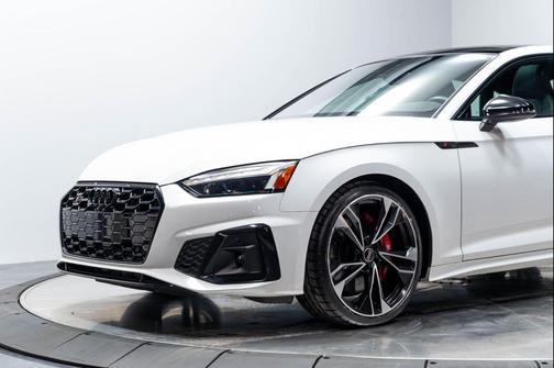 Glacier White Metallic 2023 Audi S5 Premium Plus TFSI quattro Tiptronic
