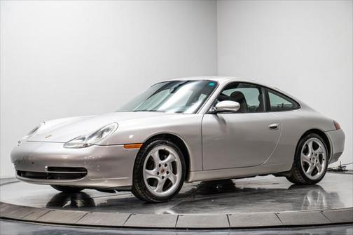 2001 Porsche 911 Carrera