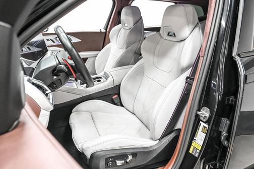 2023 BMW XM 4D Sport Utility