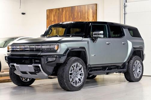 Moonshot Green Matte 2024 GMC HUMMER EV SUV 3X