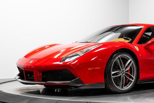 2017 Ferrari 488 GTB 2D Coupe