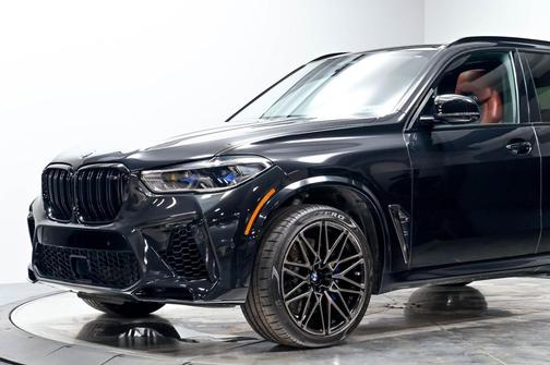 Black Sapphire Metallic 2020 BMW X5 M Base
