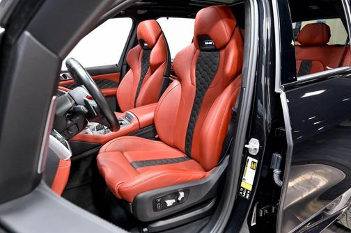 Black Sapphire Metallic 2020 BMW X5 M Base