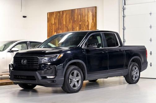 Crystal Black Pearl 2023 Honda Ridgeline RTL