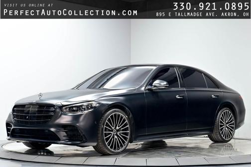 MANUFAKTUR Signature Night Black Magno 2022 Mercedes-Benz S-Class 4MATIC