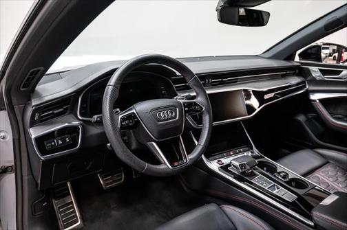 2021 Audi RS 7 4.0T