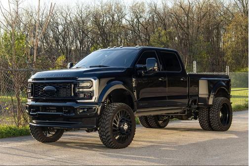 Agate Black 2024 Ford F-450 XL