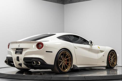 2014 Ferrari F12berlinetta Base