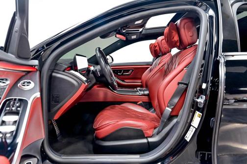 Black 2022 Mercedes-Benz S-Class 4MATIC