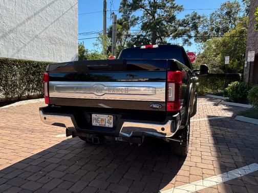 Black 2020 Ford F-250 King Ranch