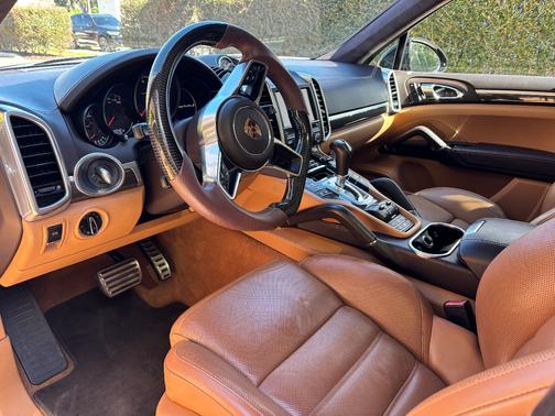 2016 Porsche Cayenne Cayenne Turbo S