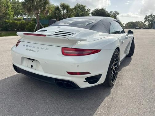 2014 Porsche 911 911 Turbo S Cabriolet