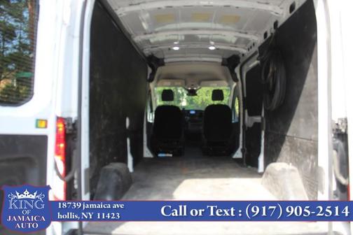 2024 Ford Transit-250 148 WB Medium Roof Cargo